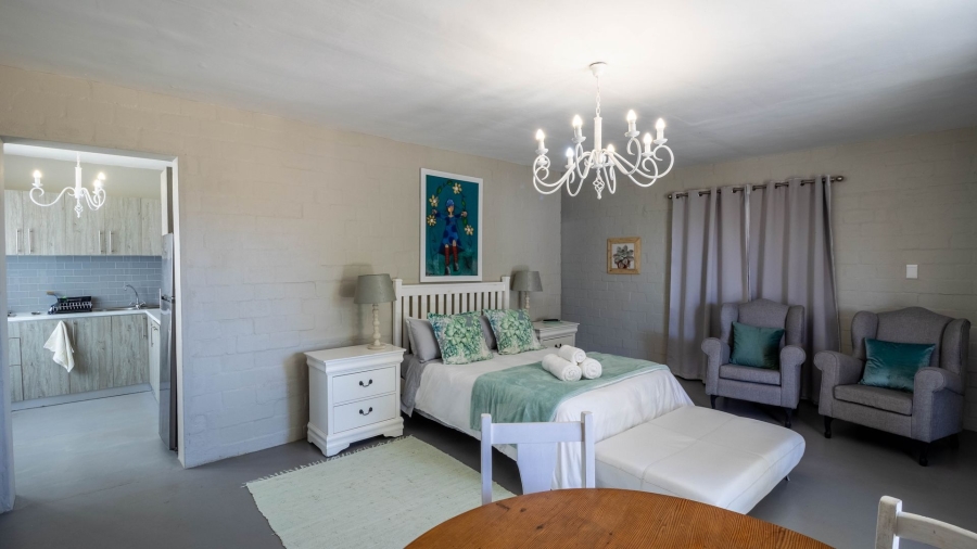 6 Bedroom Property for Sale in Jacobsbaai Western Cape